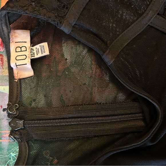 Long Sleeve Lace and Mesh Jumpsuit - Tobi - Size XS - Picture 5 of 12